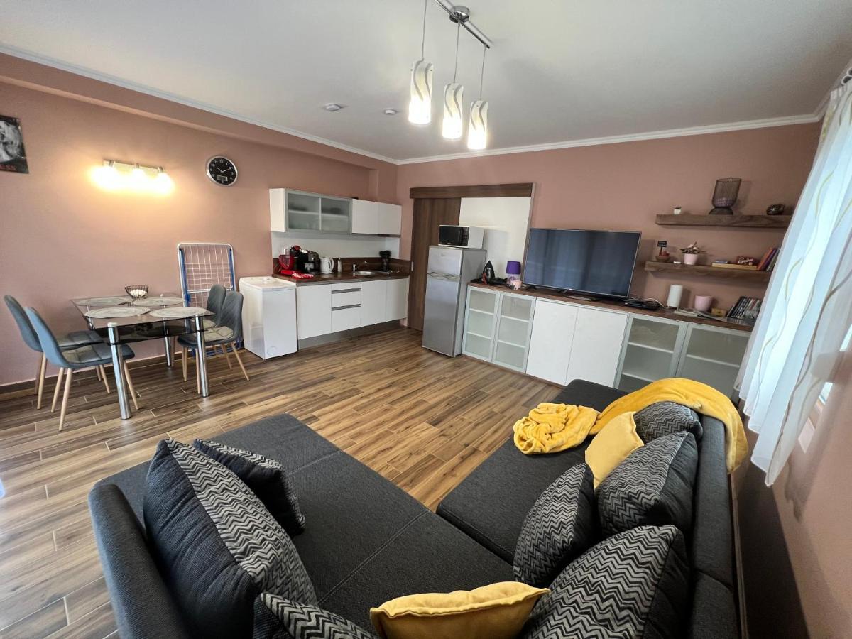 Dorina Wellness Apartman Siofok Exterior photo