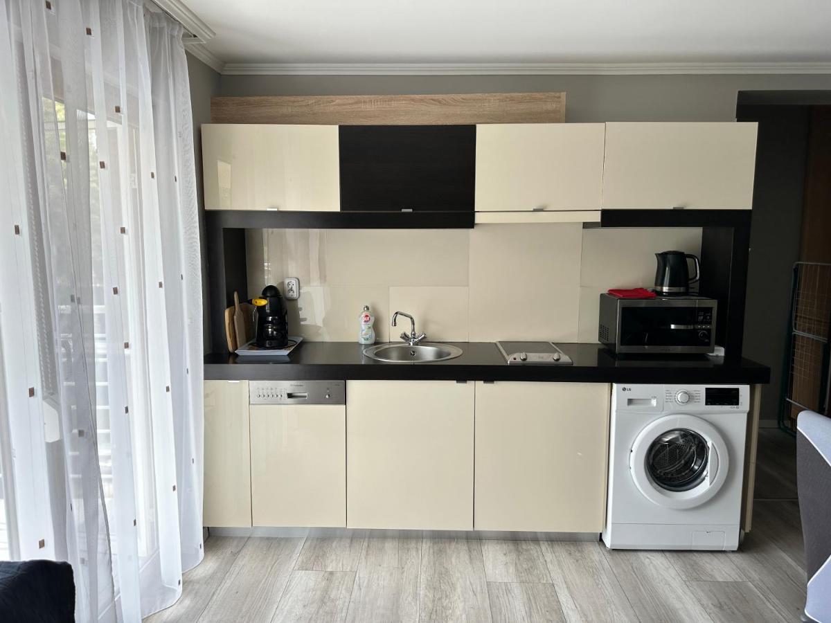 Dorina Wellness Apartman Siofok Exterior photo