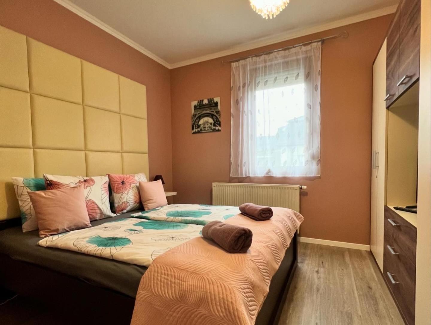 Dorina Wellness Apartman Siofok Exterior photo